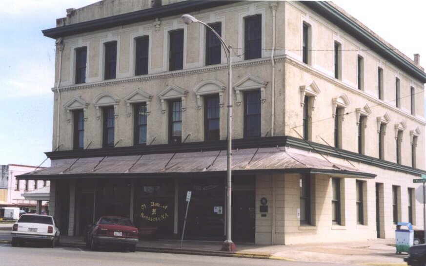 Description: First National Bank