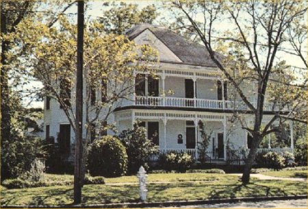 Description: Chappell Home