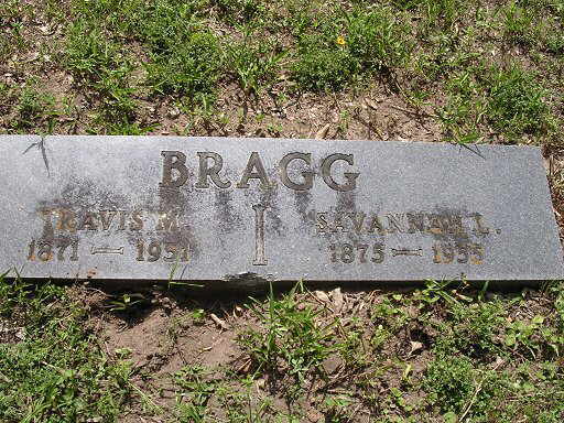 Travis and Savannah Bragg