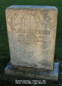 http://image2.findagrave.com/photos/2007/321/22973353_119542310749.jpg