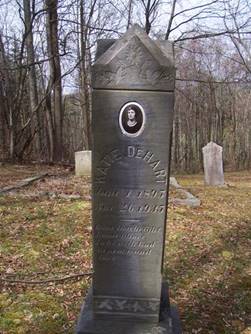 https://images.findagrave.com/photos/2009/116/32047113_124088094887.jpg