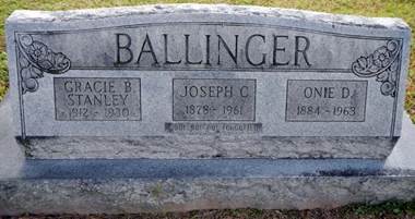 https://s3-us-west-2.amazonaws.com/find-a-grave-prod/photos/2014/69/57135419_1394584411.jpg