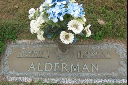 https://images.findagrave.com/photos/2015/252/152148856_1441935279.jpg