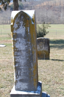 http://image2.findagrave.com/photos/2013/54/105759633_136173690139.jpg