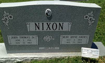 https://images.findagrave.com/photos/2015/174/148240879_1435173121.jpg