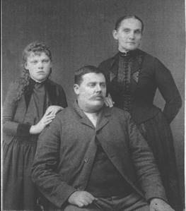 http://image1.findagrave.com/photos/2009/59/5269505_123593076398.jpg