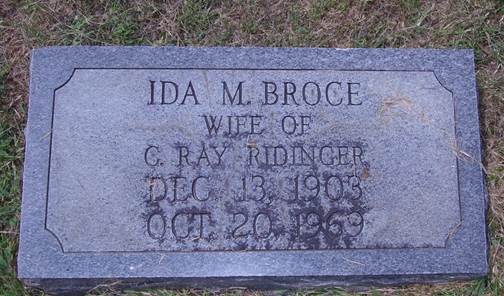 https://s3-us-west-2.amazonaws.com/find-a-grave-prod/photos/2009/237/41188475_125133181460.jpg