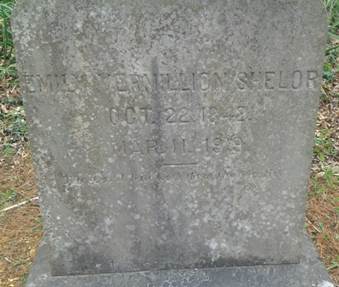 http://image2.findagrave.com/photos/2013/103/108472359_136597672315.jpg