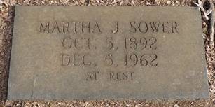 http://image2.findagrave.com/photos/2012/345/102001540_135522577402.jpg