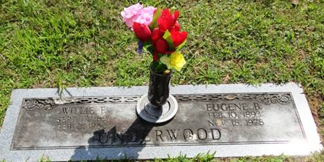 https://s3-us-west-2.amazonaws.com/find-a-grave-prod/photos/2013/216/53108492_137575595787.jpg
