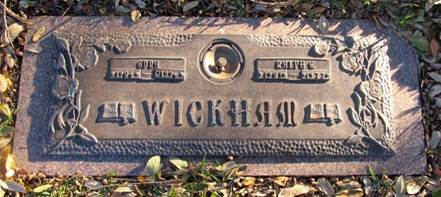 http://image2.findagrave.com/photos/2013/48/105457566_136124702151.jpg