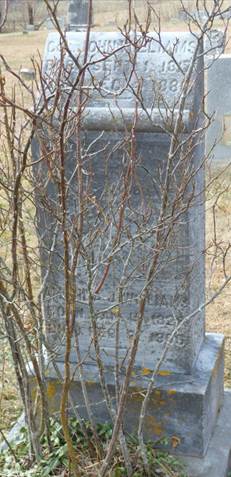 http://image2.findagrave.com/photos/2013/350/121854620_138731669759.jpg