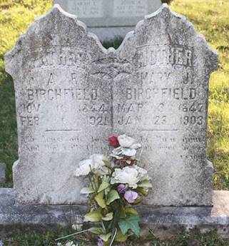 http://image1.findagrave.com/photos/2010/103/8909335_127125954088.jpg