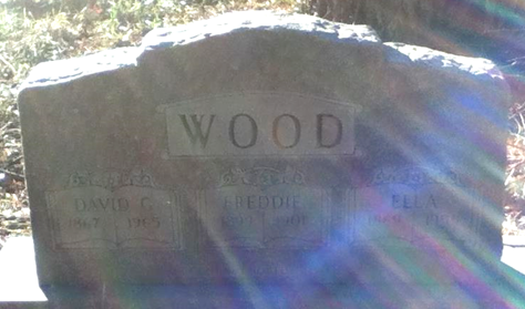http://image2.findagrave.com/photos/2014/68/99826303_1394501401.jpg